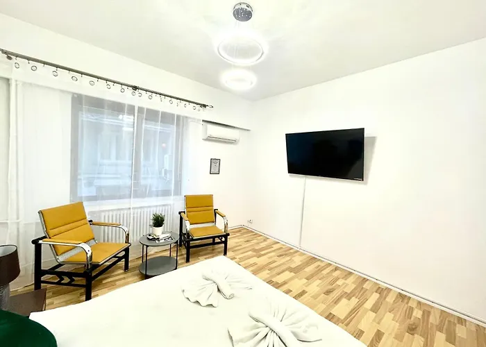 Old Tonitza Apartman